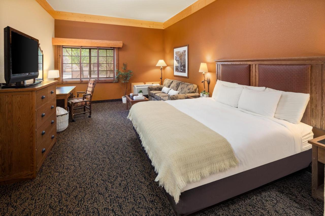 Bantr Grand Hotel Wausau - Rothschild Exterior photo